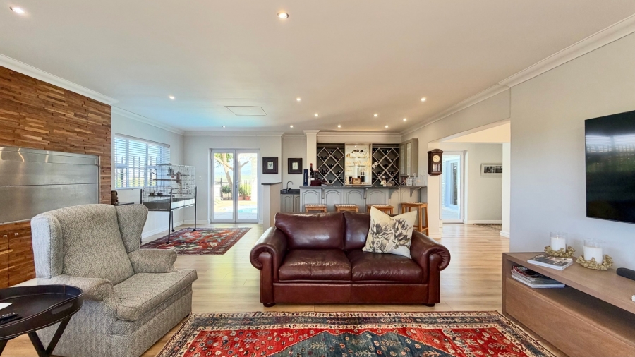 Commercial Property for Sale in Stellenbosch Farms Western Cape